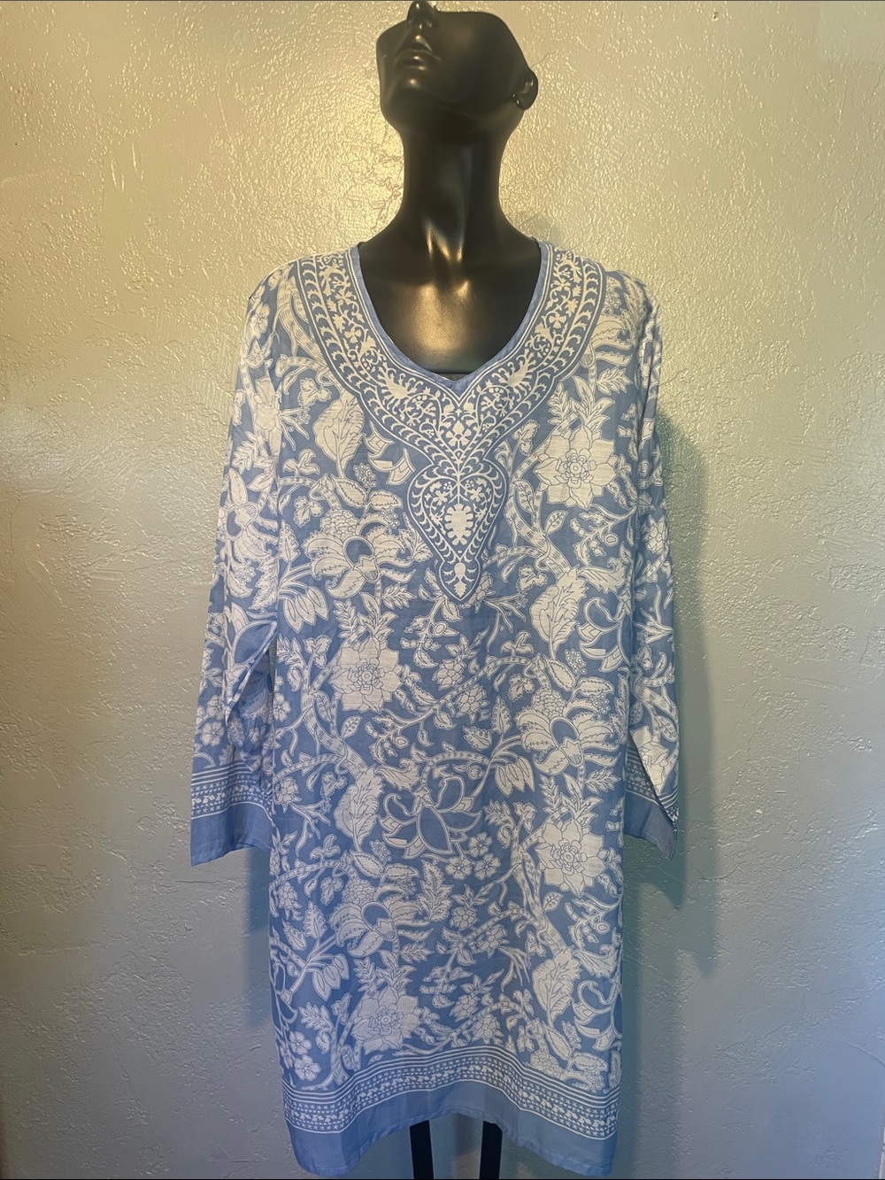 Blue & White Floral V-Neck Women’s Dress cotton lightweight